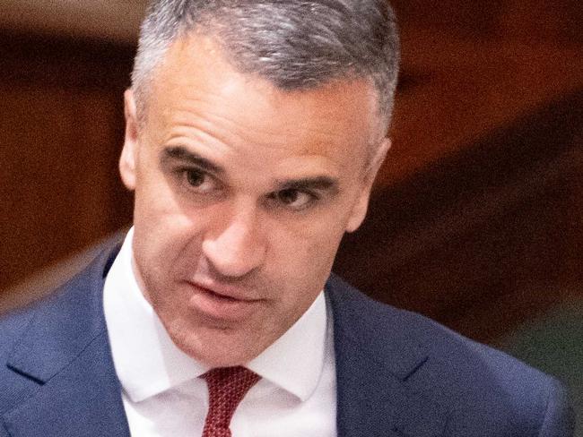 ADELAIDE/ KAURNA YARTA, AUSTRALIA - NewsWire Photos NOVEMBER 14, 2023: Premier of South Australia Peter Malinauskas speaks during Question Time in SA Parliament. Picture: NCA NewsWire / Morgan Sette