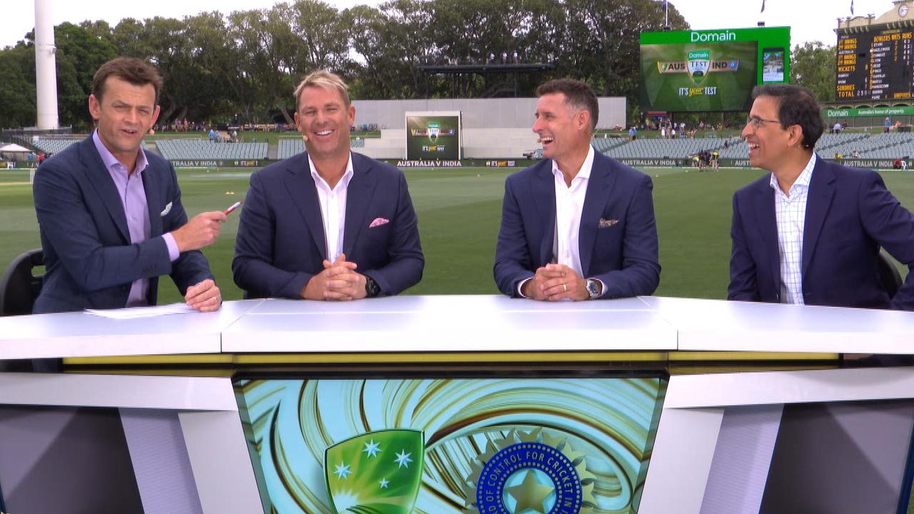 Adam Gilchrist stole the show by taking down his former teammate Shane Warne with a priceless sledge.