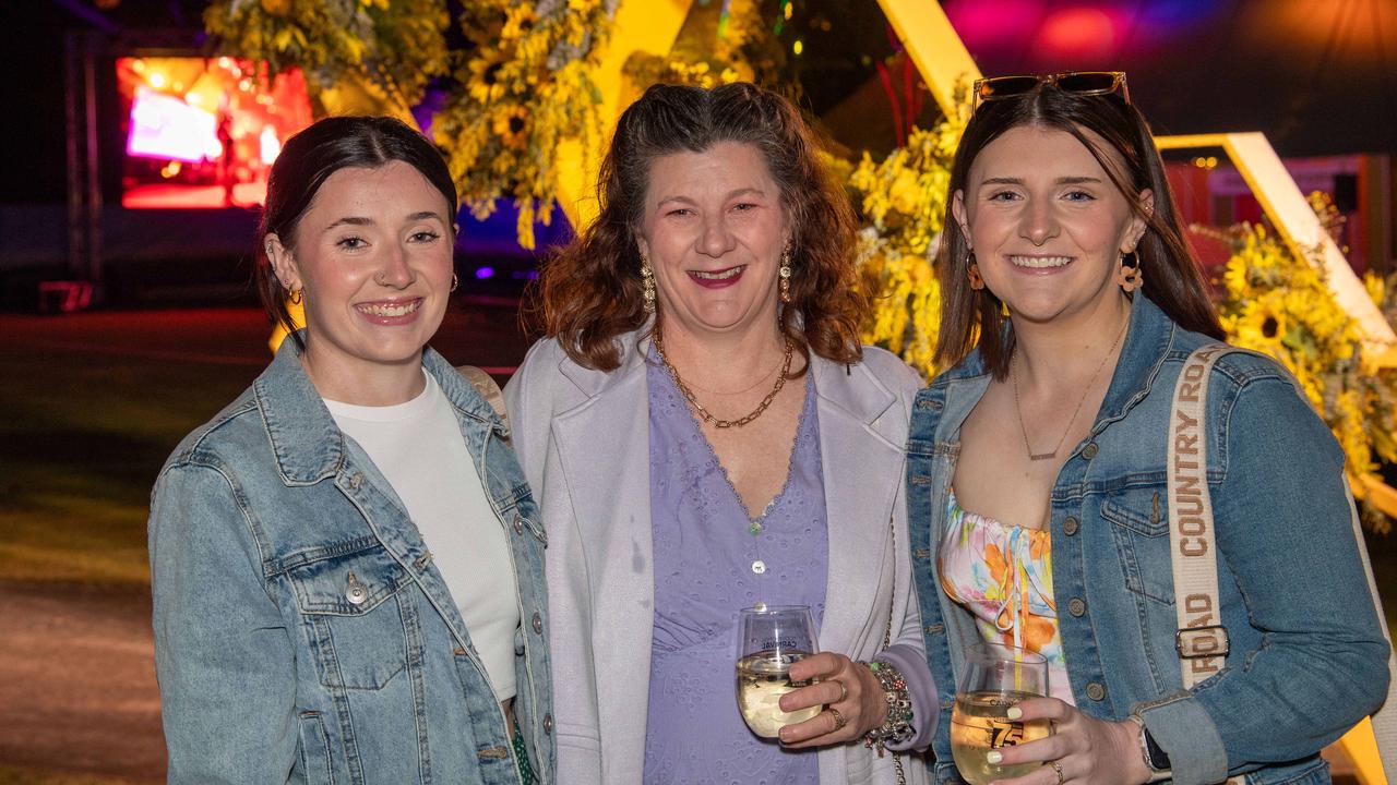 (From left) Jill, Noelene and Jacquie Fairweather. Toowoomba Carnival of Flowers Festival of Food and Wine. Friday, September 13, 2024. Picture: Nev Madsen