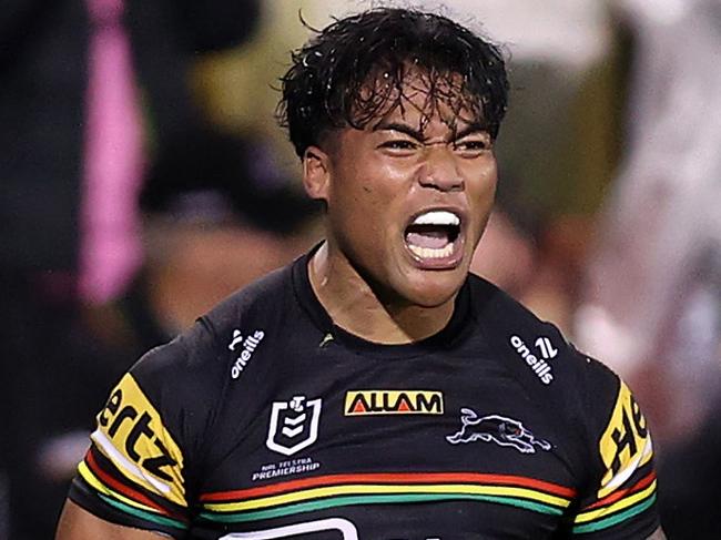 PENRITH, AUSTRALIA - MAY 10:  Brian To'o of the Panthers celebrates after scoring a try during the round 10 NRL match between Penrith Panthers and Canterbury Bulldogs at BlueBet Stadium on May 10, 2024, in Penrith, Australia. (Photo by Jason McCawley/Getty Images)