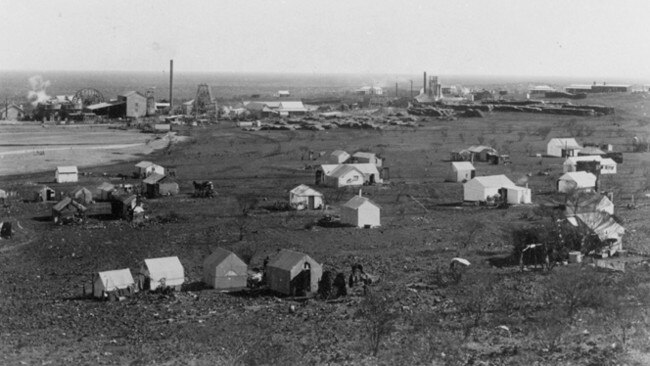 The Sons of Gwalia mine and camps in 1901.