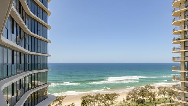 Photos of hotel rooms inside the Meriton Suites hotel in the Ocean supertower, Surfers Paradise.