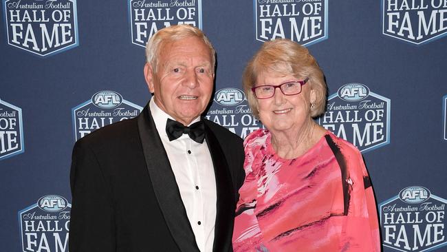 Barry Cable pictured with his wife Helen at the 2018 Australian Football Hall of Fame induction dinner at Crown Palladium in Melbourne.