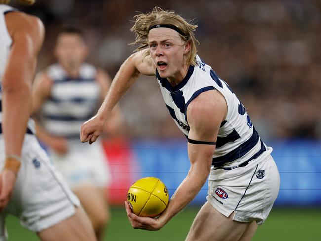 MELBOURNE, AUSTRALIA - MARCH 17: Zach Guthrie of the Cats in during the 2023 AFL Round 01 match between the Geelong Cats and the Collingwood Magpies at the Melbourne Cricket Ground on March 17, 2023 in Melbourne, Australia. (Photo by Michael Willson/AFL Photos via Getty Images)