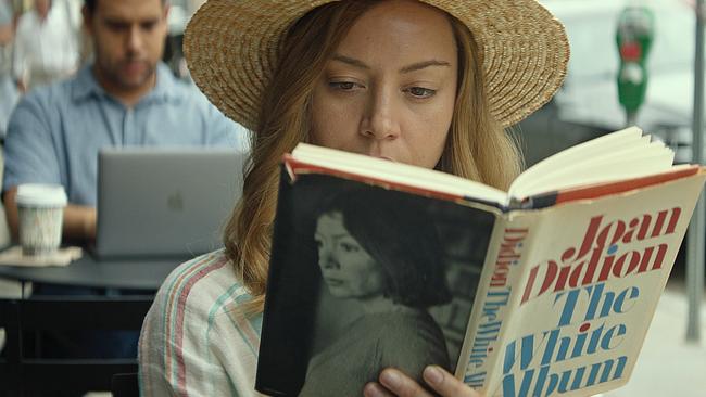 Aubrey Plaza in scene from Ingrid Goes West.