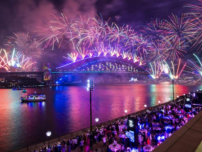 SYDNEY, AUSTRALIA - NCA NewsWire Photos - Sunday, 31 December, 2023:SYDNEY NEW YEARS EVE 2023Midnight fireworks at Sydney Opera House. Picture: NCA NewsWire  / Monique Harmer