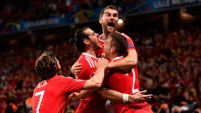 Euro 2016 Live: Wales V Belgium Goal, Video, Quarter Final Blog, Update ...