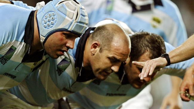 Argentinian prop Martin Scelzo, hooker Mario Ledesma and prop Rodrigo Roncero in 2003.