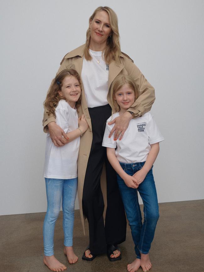 Scientist Caitlin Delaney, who has Stage 4 ovarian cancer, with children Lilith and Willow