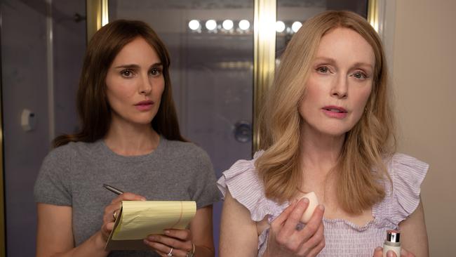 Natalie Portman as Elizabeth Berry and Julianne Moore as Gracie Atherton-Yoo in May December. Picture: Francois Duhamel/Netflix