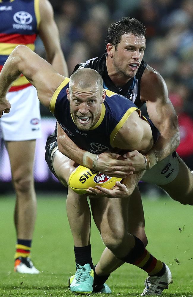 Scott Thompson is caught by Travis Boak. Picture: Sarah Reed.