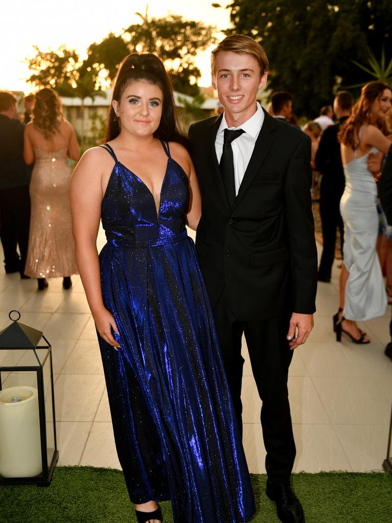 Gallery: 2020 Tec-nq Formal Photos 