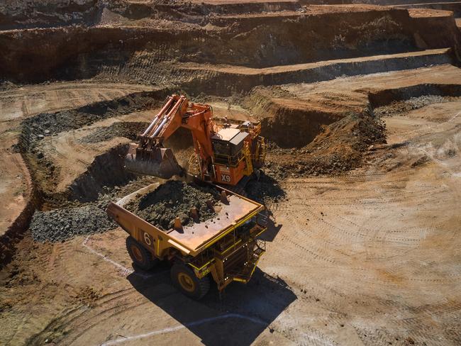 Mining operations at Glencore's Murrin Murrin nickel and cobalt mine in WA.