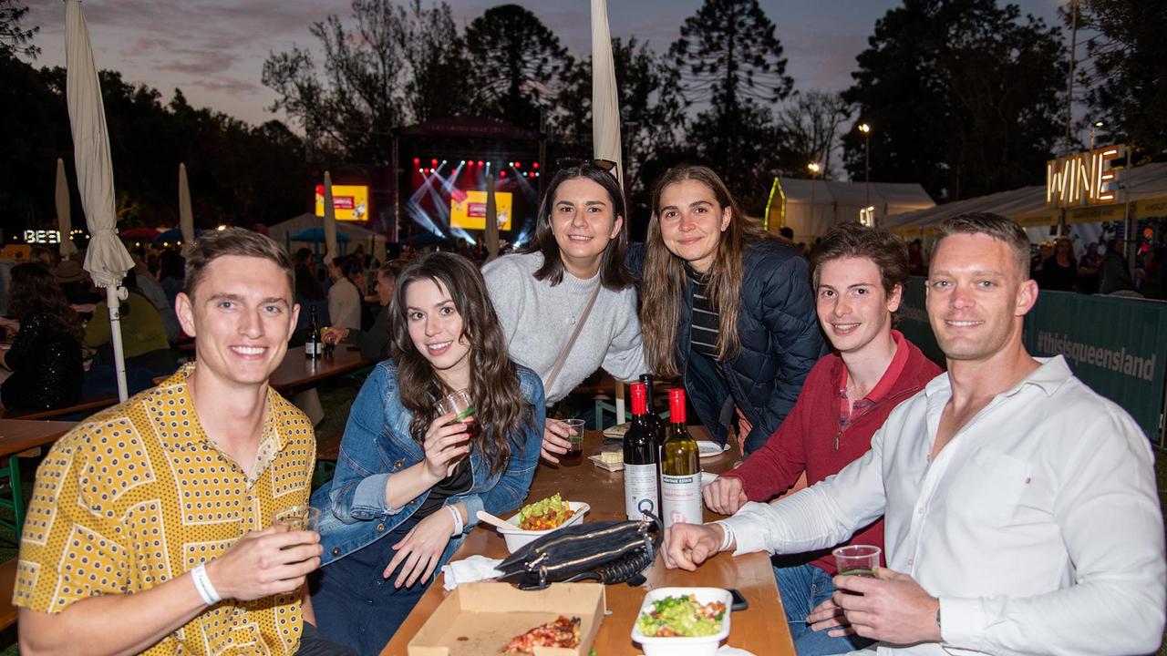 Dael Liddicoat, Brielle Andreatidis, Tianna Andreatidis, Elle Blyth, Liam Kalas, Brent Nelson. Festival of Food and Wine, Queens Park, Toowoomba Carnival of Flowers. Friday September 9, 2022 Picture: Bev Lacey