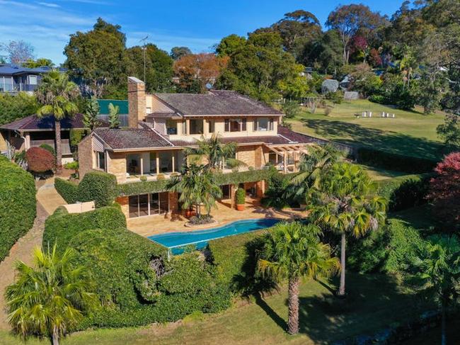 $400k price cut: 76 Cabbage Tree Rd, Bayview – was listed at $4m, now $3.6m.