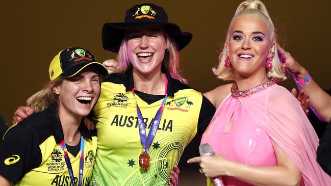 Katy Perry dances with Ellyse Perry t the MCG. Picture: Cameron Spencer/Getty Images