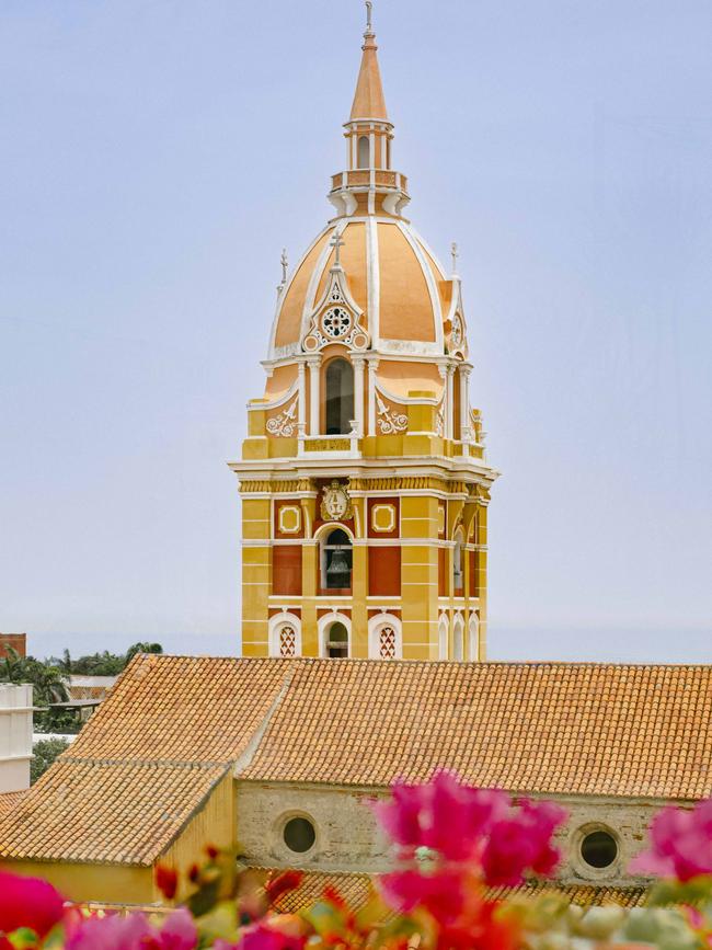 The lemon-yellow Cathedral of Cartagena.