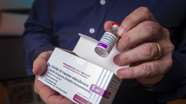 Federal health experts have called for calm amid concerns the AstraZeneca vaccine was the cause of a Melbourne man’s blood clots.