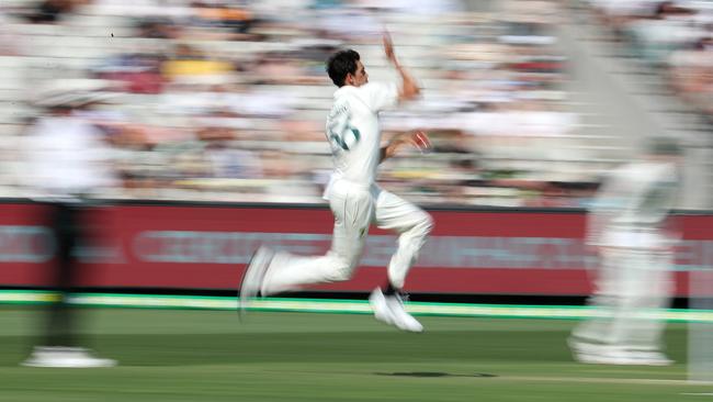 Mitchell Starc steams in at the MCG. Picture: Michael Klein