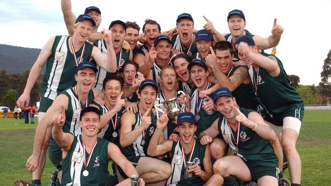 Heffernan captained Wantirna South to the 2002 Division 3 premiership.