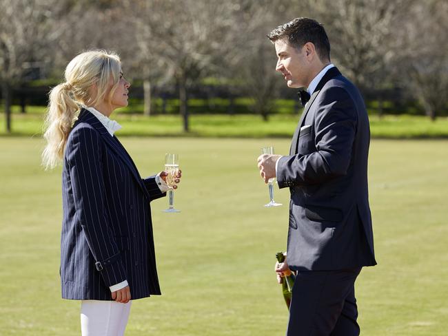 Bachelor Stu Laundy meets Sophie Monk for the first time on The Bachelorette. Picture: Ten