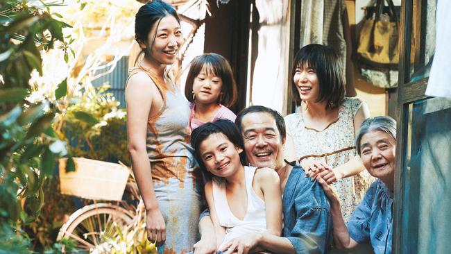 Scene from the movie Shoplifters (2018).