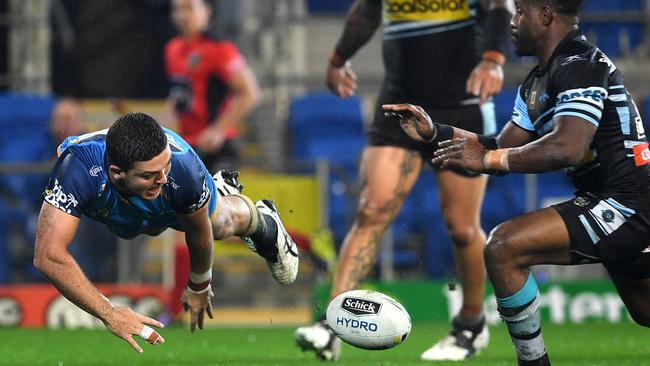 Ash Taylor was in terrific touch, scoring two tries.