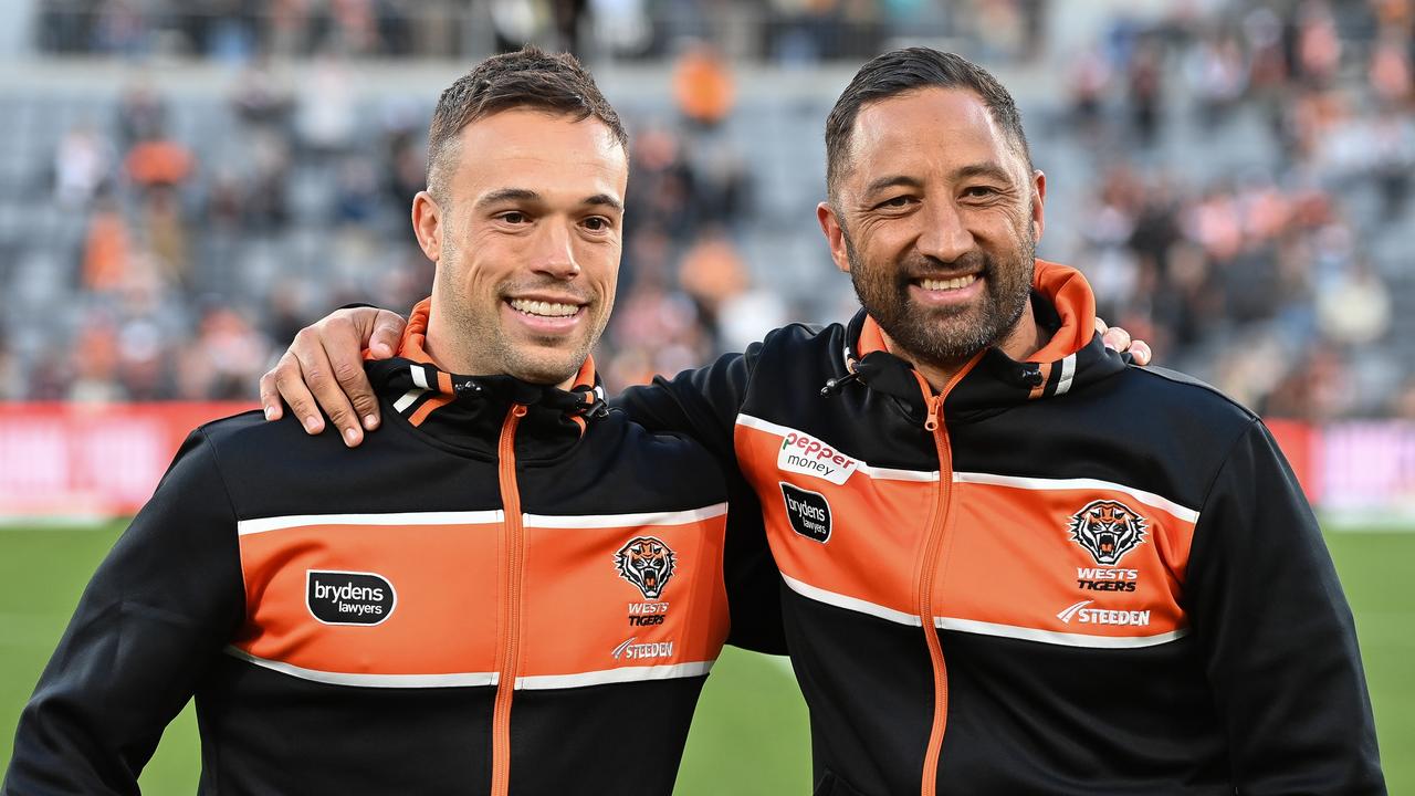 Benji Marshall says farewell to Luke Brooks. Photo by Izhar Khan/Getty Images.