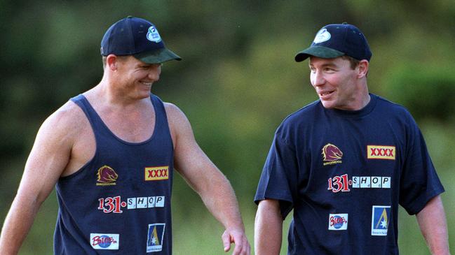 JUNE 20, 2000 : Captain Kevin Walters (L) welcomes Paul Green to Brisbane training at Red Hill, 20/06/00 after his sacking by North Queensland Cowboys. Pic David Kapernick. Rugby League