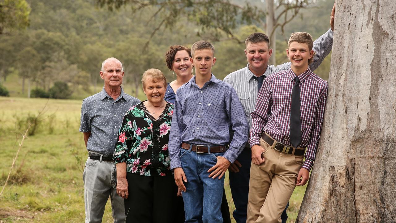 (From left) Russell Wason, Rhonda Wason, Teresa Day, Luke Day, Ben Day and Isaac Day.