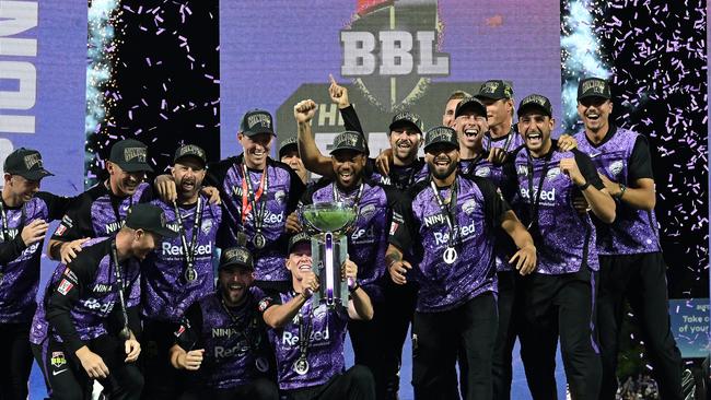 HOBART, AUSTRALIA - JANUARY 27: Hurricanes celebrate winning the BBL The Final match between Hobart Hurricanes and Sydney Thunder at Ninja Stadium on January 27, 2025 in Hobart, Australia. (Photo by Steve Bell/Getty Images)