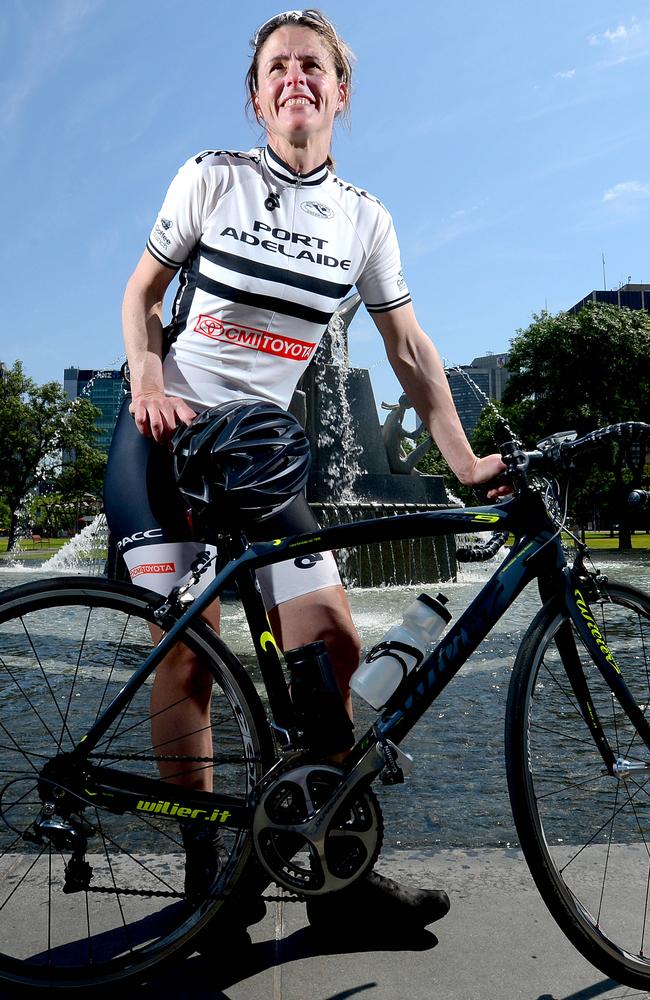 Annabel Cox  ... setting out on the Melbourne to Warrnambool Cycling Classic. Photo: Sam Wundke