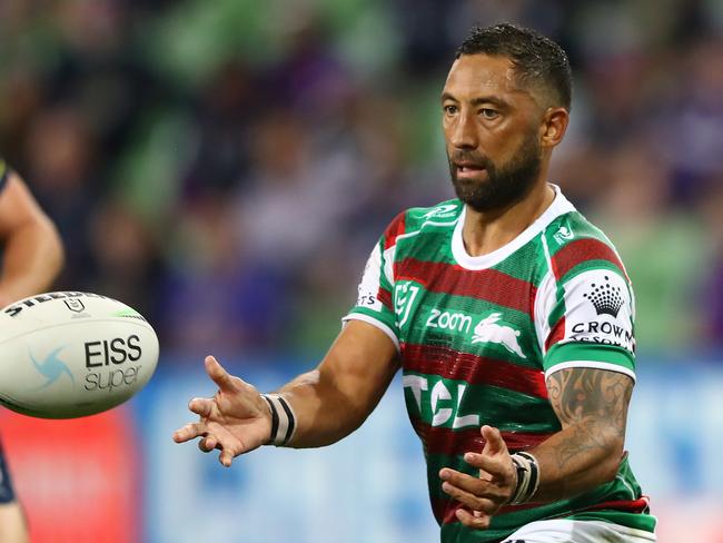 MELBOURNE, AUSTRALIA - MARCH 11: Benji Marshall of the Rabbitohs passes the ball during the round one NRL match between the Melbourne Storm and the South Sydney Rabbitohs at AAMI Park, on March 11, 2021, in Melbourne, Australia. (Photo by Robert Cianflone/Getty Images)