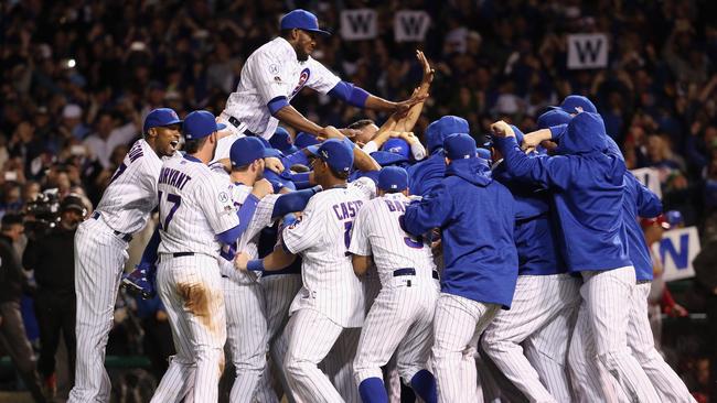 Back to the Future' got 1 big thing wrong: 'CUBS WIN WORLD SERIES', Arts &  Entertainment