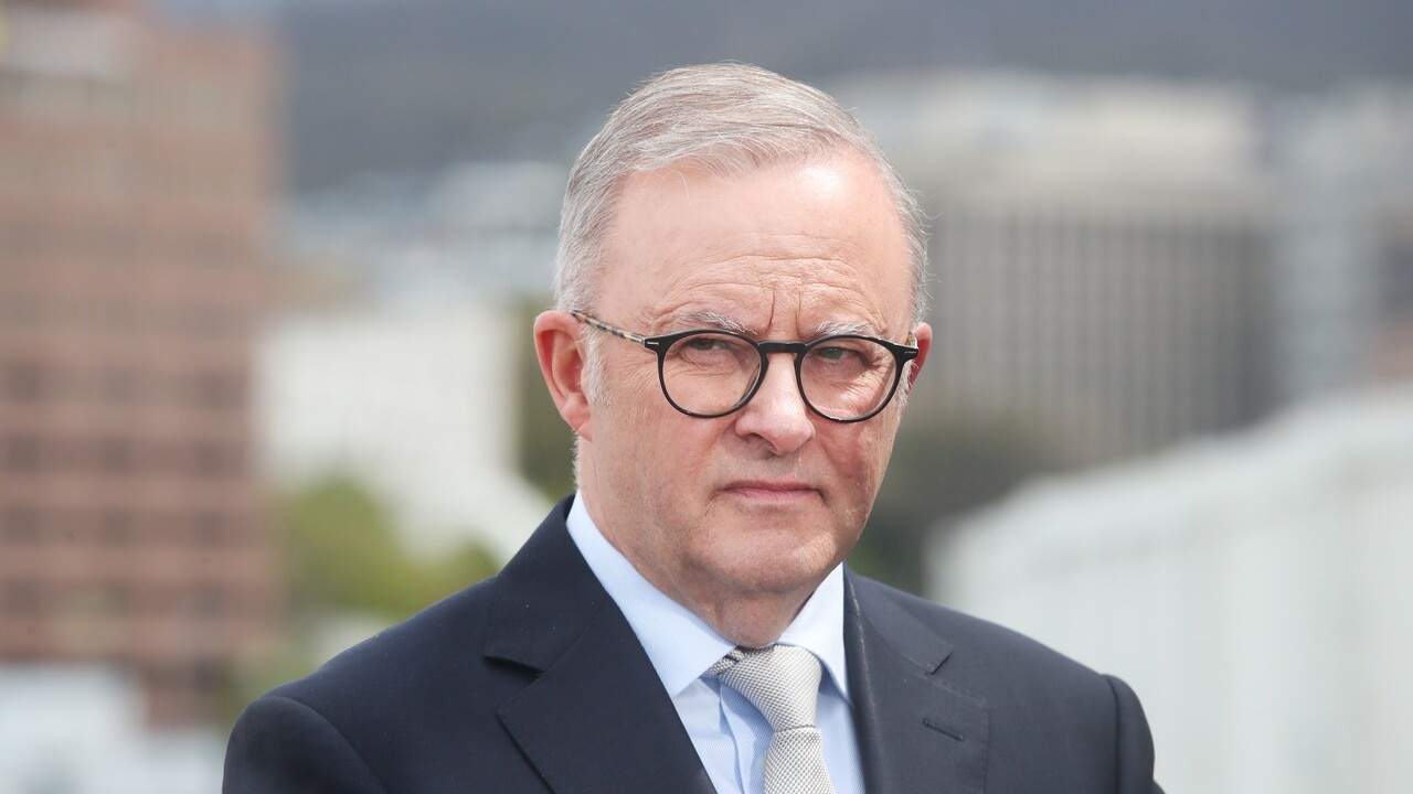 Anthony Albanese’s flight upgrades handled by senior Qantas executive