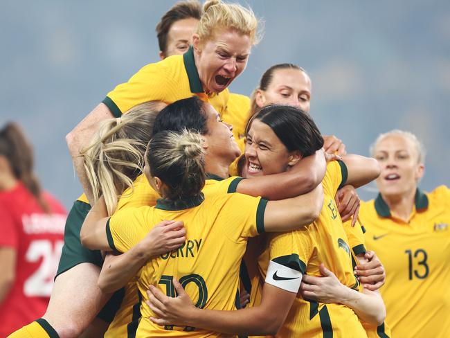 SYDNEY, AUSTRALIA - SEPTEMBER 06: Mary Fowler of the Matildas \cduring the International Friendly Match between the Australia Matildas and Canada at Allianz Stadium on September 06, 2022 in Sydney, Australia. (Photo by Mark Metcalfe/Getty Images)