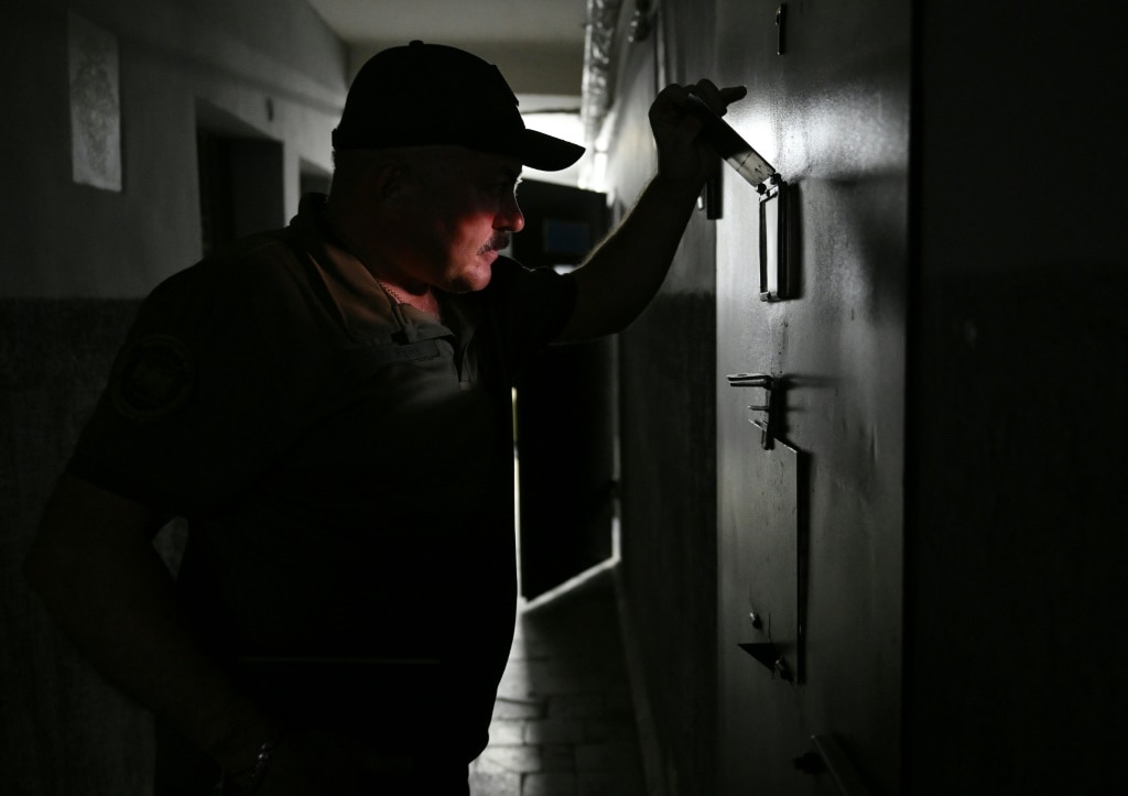 Russian POWs recount capture as Ukraine hopes for quick prisoner swap