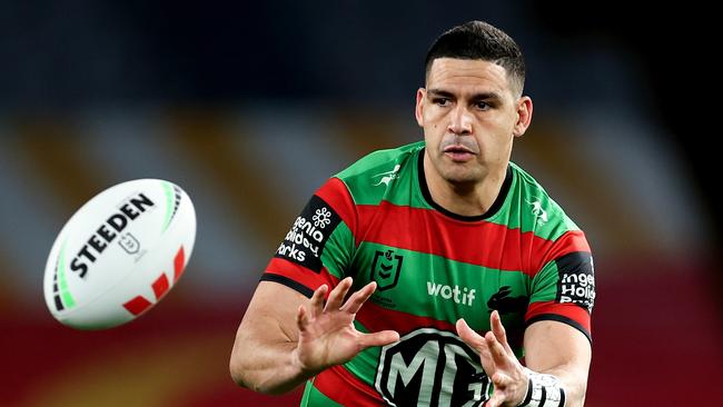 SYDNEY, AUSTRALIA – AUGUST 08: Cody Walker of the Rabbitohs receives a pass during the round 23 NRL match between South Sydney Rabbitohs and Melbourne Storm at Accor Stadium, on August 08, 2024, in Sydney, Australia. (Photo by Brendon Thorne/Getty Images)