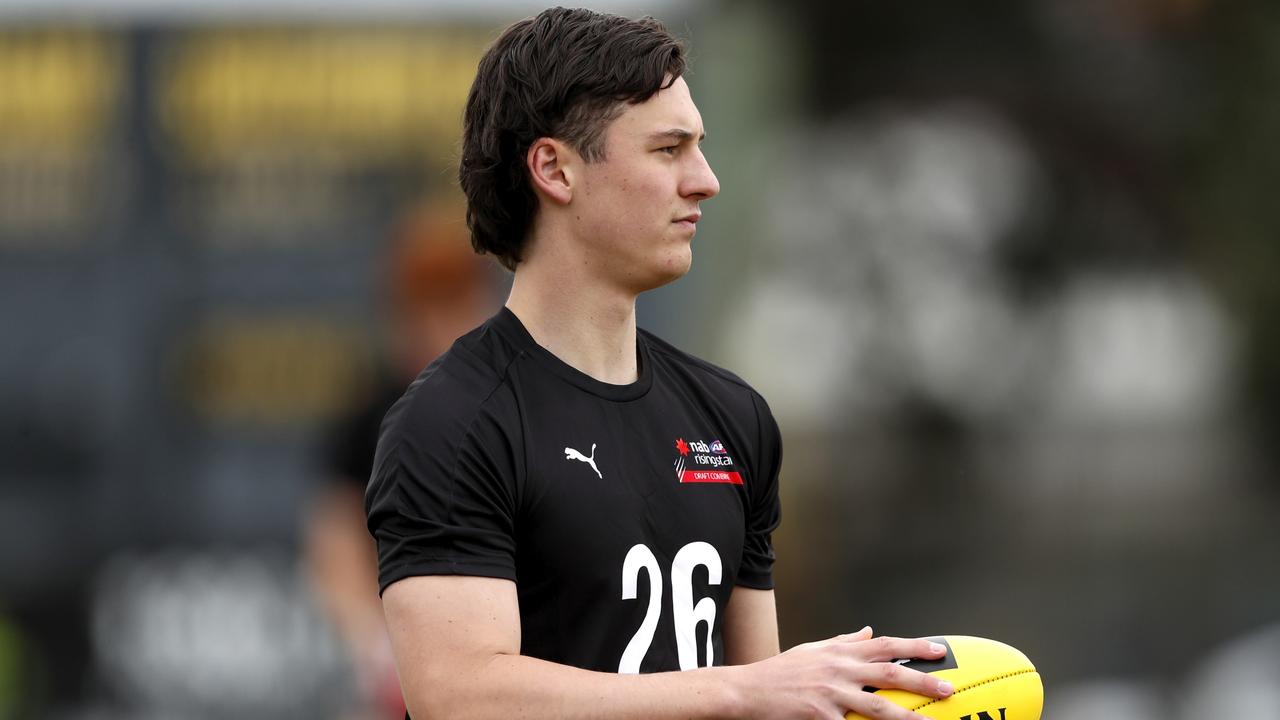 Connor MacDonald would add to Carlton’s developing midfield stocks. Picture: Dylan Burns/AFL Photos