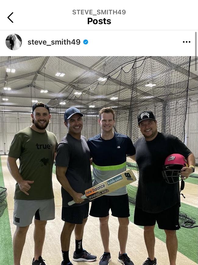 Hollywood star Zac Efron (second from left) with Australian cricketer Steve Smith. Picture: Supplied.