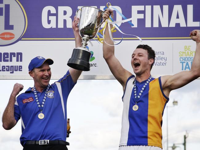 Garry Ramsay and Kane Shaw celebrate the 2015 premiership. Picture: Hamish Blair