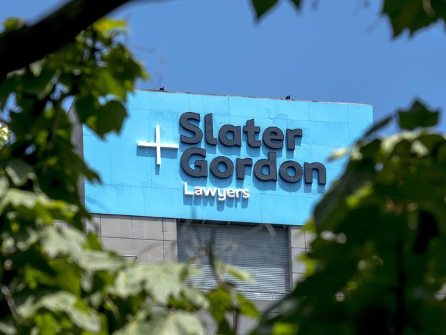 A Slater and Gordon billboard is seen outside their office in Melbourne on Wednesday, December 6, 2017. Slater and Gordon shareholders have approved a lifeline for the troubled law firm, voting to back a recapitalisation plan at a meeting in Melbourne. (AAP Image/Luis Enrique Ascui) NO ARCHIVING