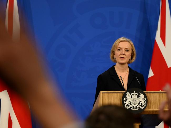 *** BESTPIX *** LONDON, ENGLAND - OCTOBER 14: UK Prime Minister Liz Truss answers questions at a press conference in 10 Downing Street after sacking her former Chancellor, Kwasi Kwarteng, on October 14, 2022 in London, England. After just five weeks in the job, Prime Minister Liz Truss has sacked Chancellor of The  Exchequer Kwasi Kwarteng after he delivered a mini-budget that plunged the UK economy into crisis. (Photo by Daniel Leal - WPA Pool/Getty Images)