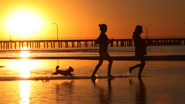 A broad area stretching across much of southern Australia is set to experience the hot weather, with temperatures generally 10-14C higher than usual for this time of year. Picture: David Crosling