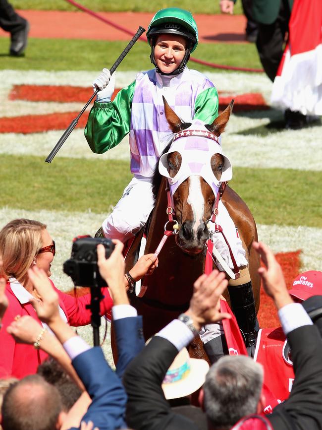 Michelle Payne returning to the mounting yard victorious aboard Prince Of Penzance. Picture: Getty Images