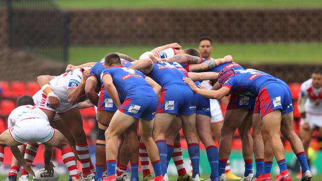 2020 NRL Round 19 - Newcastle Knights v St. George Illawarra Dragons, McDonald Jones Stadium, 2020-09-20. Digital image by Paul Barkley � NRL Photos