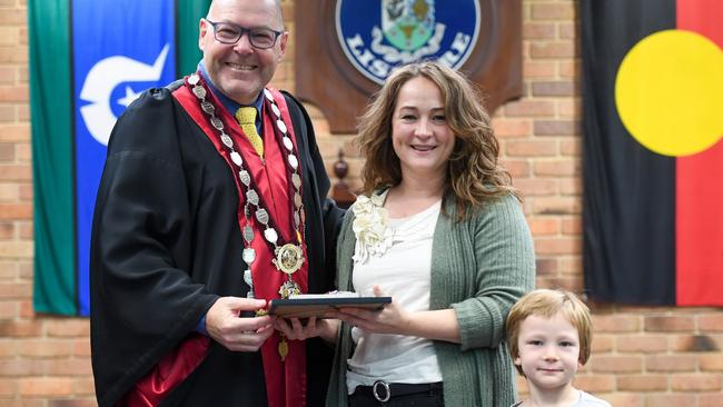 Lismore mayor Steve Krieg presents citizen certificate to Colleen Rodd at council chambers in Goonellabah.