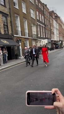 Prince William and Kate Middleton Surprise Royal Fans