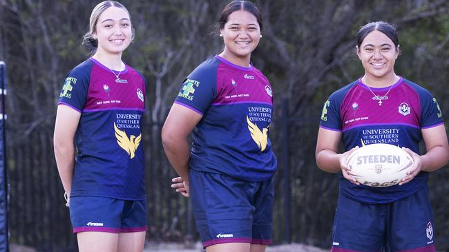 L-R: Ariana Henderson, Lina Tanielu and Shalom Sauaso. (News Corp/Attila Csaszar)