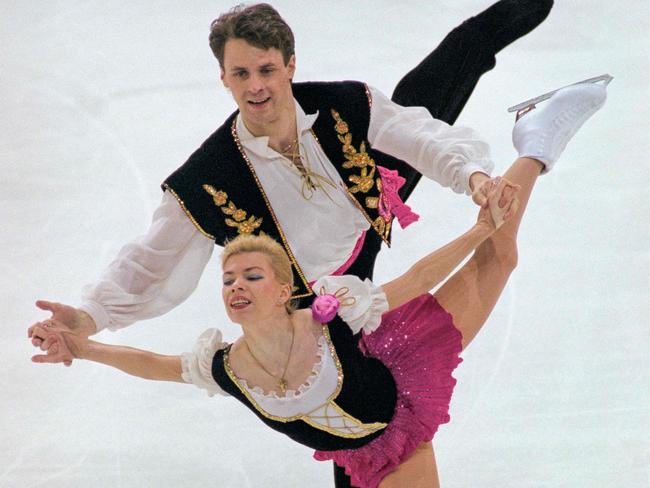 Evgenia Shishkova and Vadim Naumov performing at the Figure Skating Championship finals in Paris. Picture: Pierre Verdy/AFP